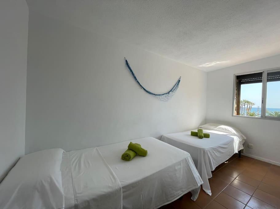 Apartamento En Primera Linea De Mar De ซาลอว์ ภายนอก รูปภาพ