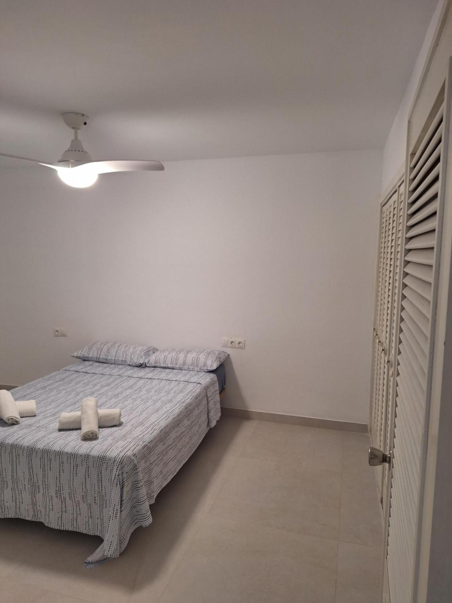 Apartamento En Primera Linea De Mar De ซาลอว์ ภายนอก รูปภาพ